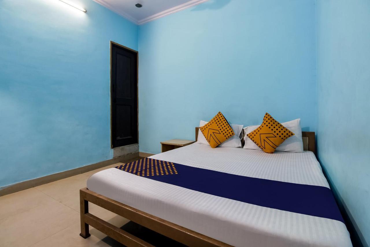 Spot On 40972 Hotel Gurubaksh Rāmpur 外观 照片